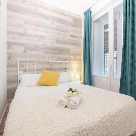 Apartamentos Day Madrid Plaza De Espana Centro Gran Via Sol Malasana מראה חיצוני תמונה