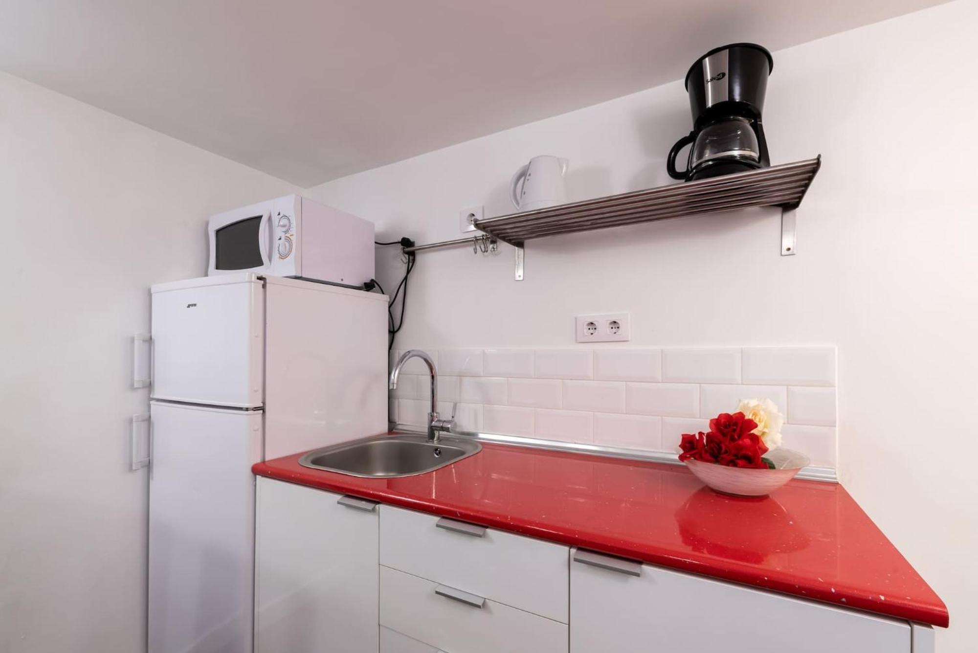 Apartamentos Day Madrid Plaza De Espana Centro Gran Via Sol Malasana מראה חיצוני תמונה