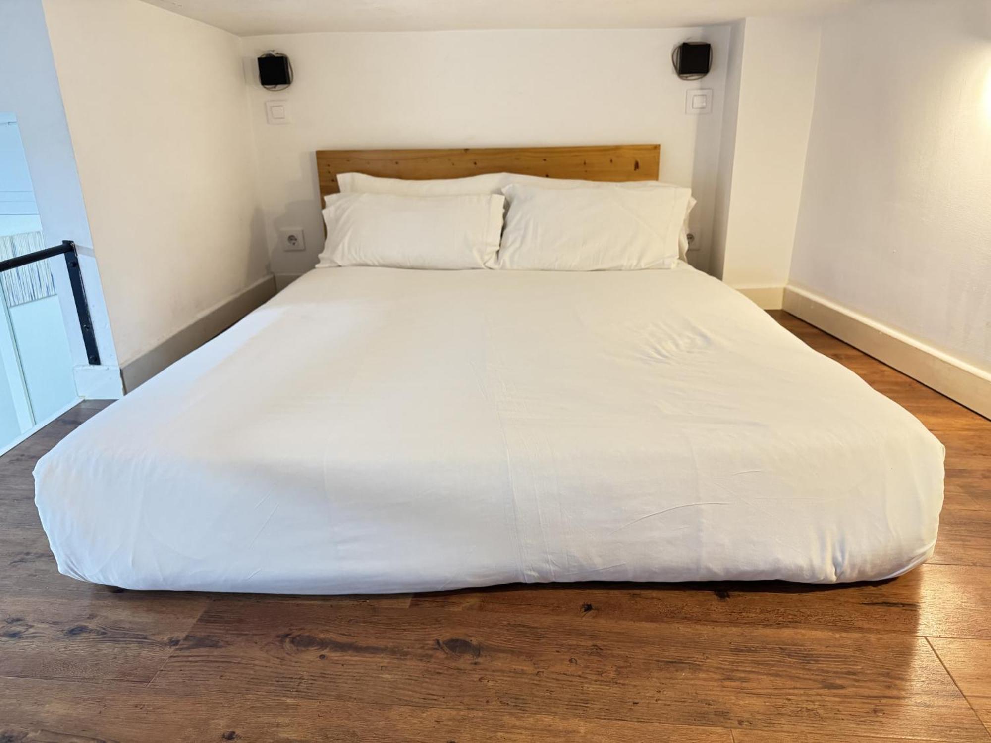 Apartamentos Day Madrid Plaza De Espana Centro Gran Via Sol Malasana מראה חיצוני תמונה